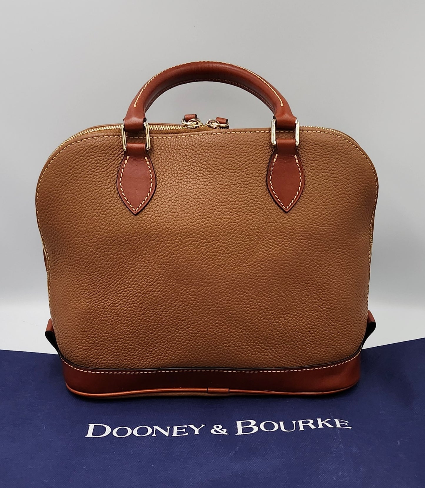 Dooney & Bourke