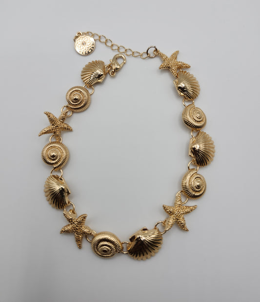 Jewelry - Bracelet 18k gold plated with seashells